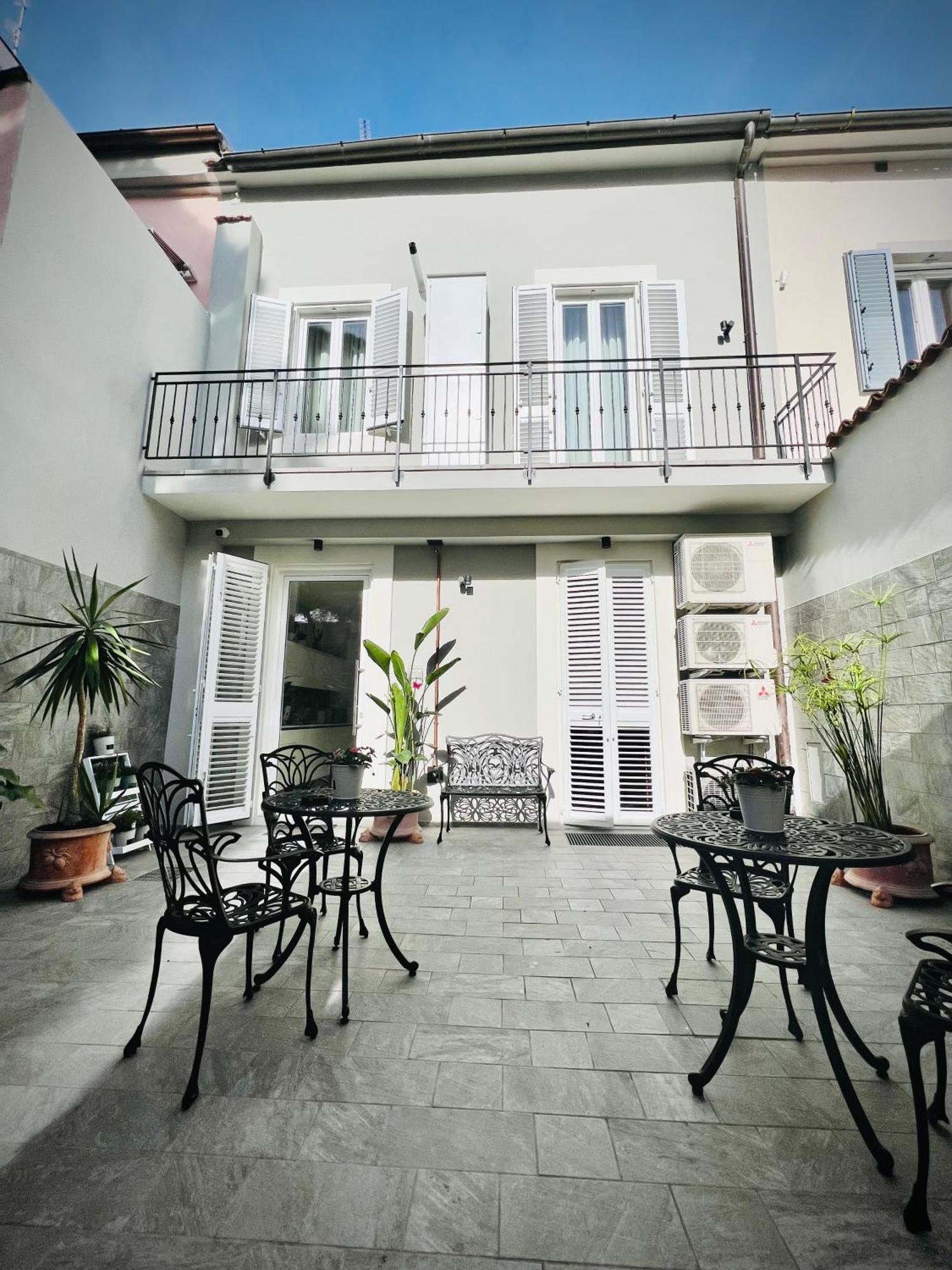 Bed and Breakfast Lucentum Prato  Esterno foto